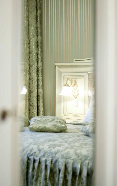 Pensiunea Crystal II Valea Lupului  エクステリア 写真